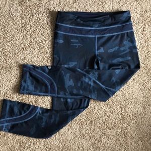 Lulu lemon blue camo crops